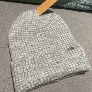 Steve Madden hat